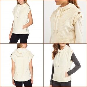 Columbia Cream Hooded Short-Sleeve Fleece Pullover Sherpa vest hoodie